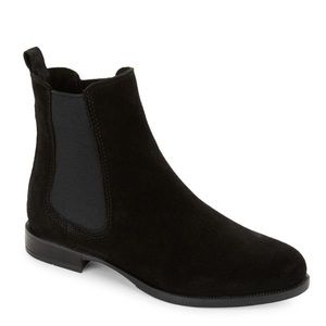 La Canadienne Suede Bootie