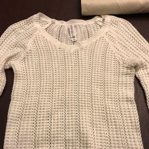 Aeropostale cream v neck sweater