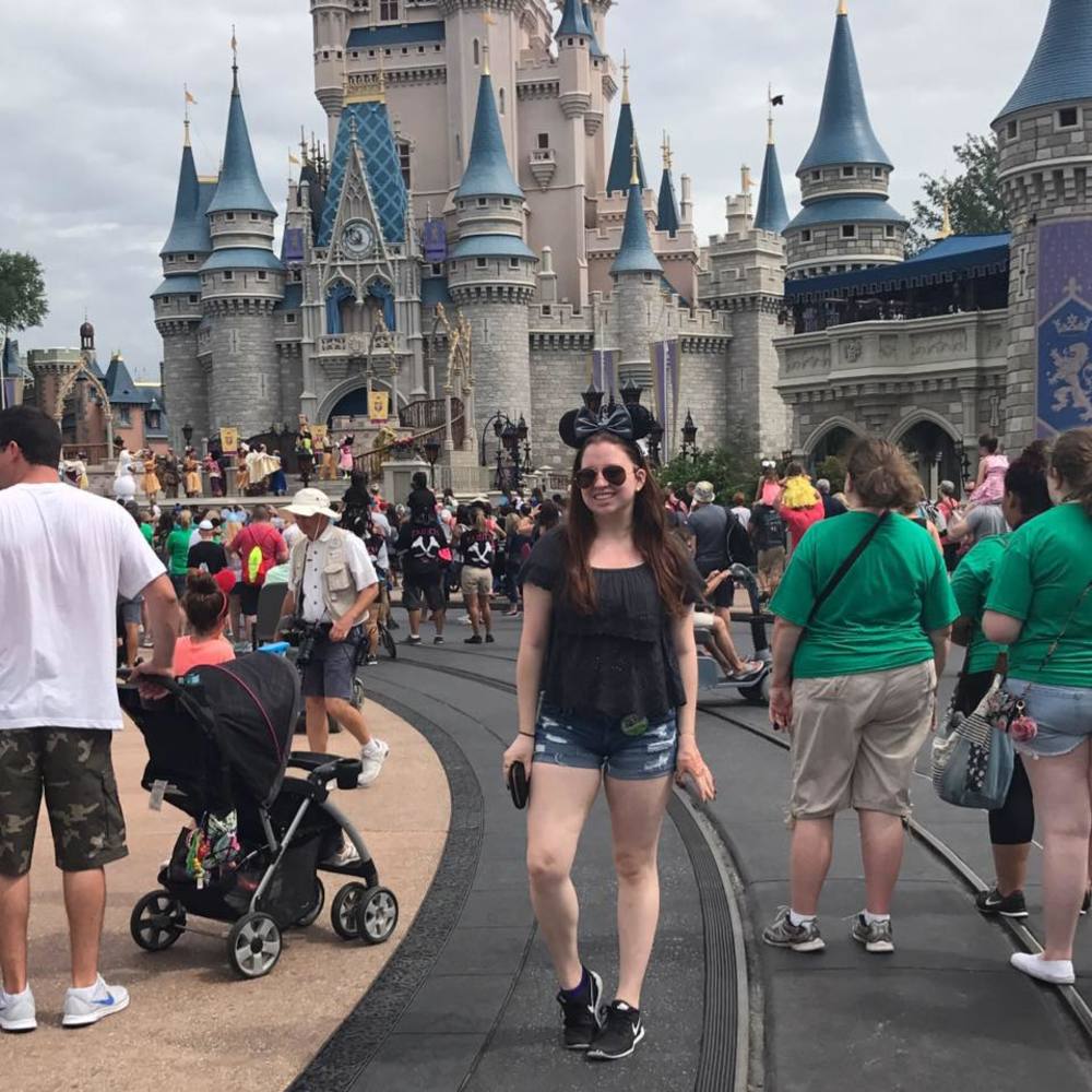 Meet your Posher, Valerie