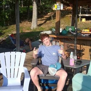 Meet your Posher, Dillon