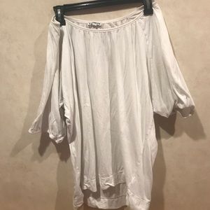 Perfectly white tunic