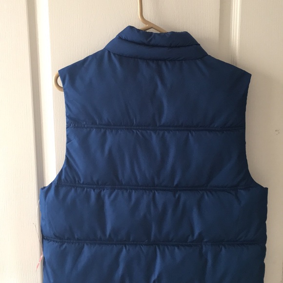 ☑️SOLD Mens Puff Vest - Picture 3 of 4