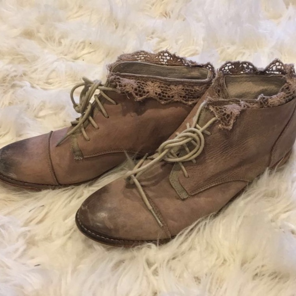 Free People lace-up Leather Booties