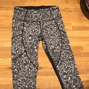 Lululemon crops worn once