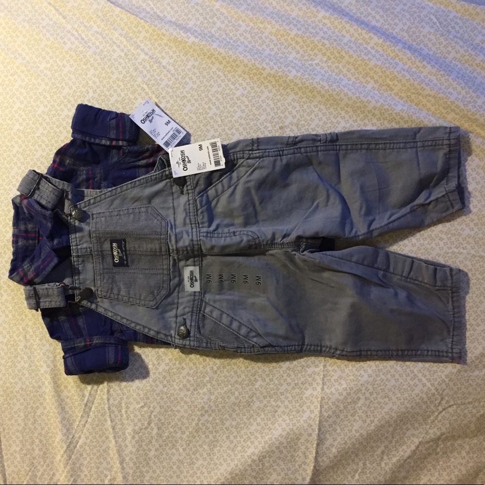 OshKosh B'gosh overall and onsie set