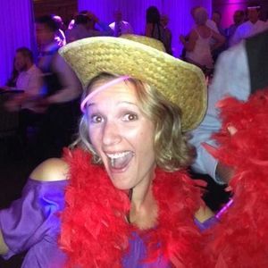 Meet your Posher, Caitlyn