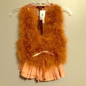 Fur vest with lace back. Size Small NWT