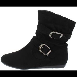 Boot Black