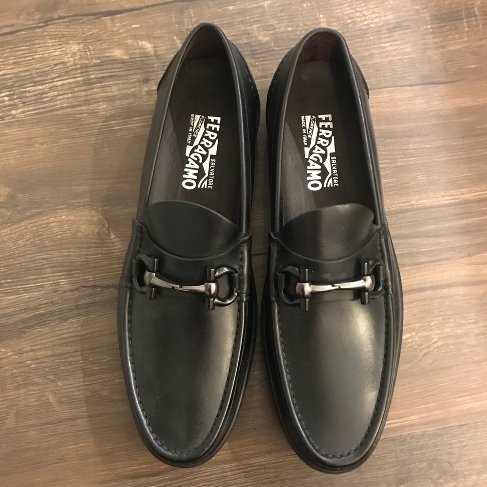 Men’s Black Leather Salvatore Ferragamo Loafers
