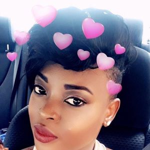 Meet your Posher, Albertha