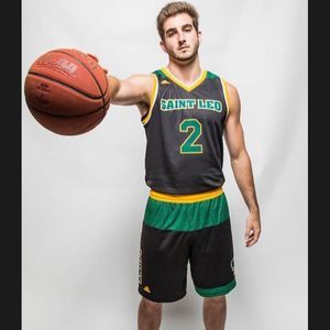 Meet your Posher, Lawrence