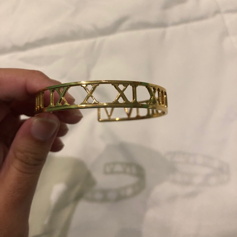 Atlas Gold Bangle *Tiffany Inspired*