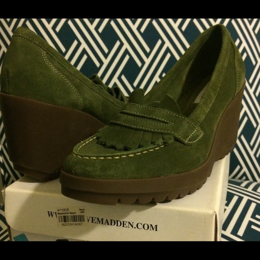 🍁Steve Madden Wedges