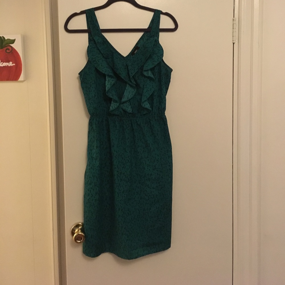 Green patterned dress