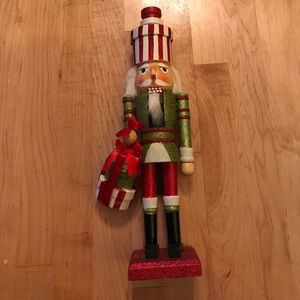 Winterberry Tartan Nutcracker
