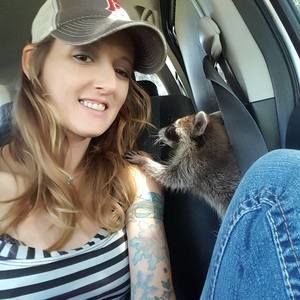 Meet your Posher, Wonder