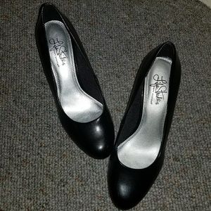 Short black pumps