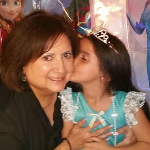 Meet your Posher, Graciela