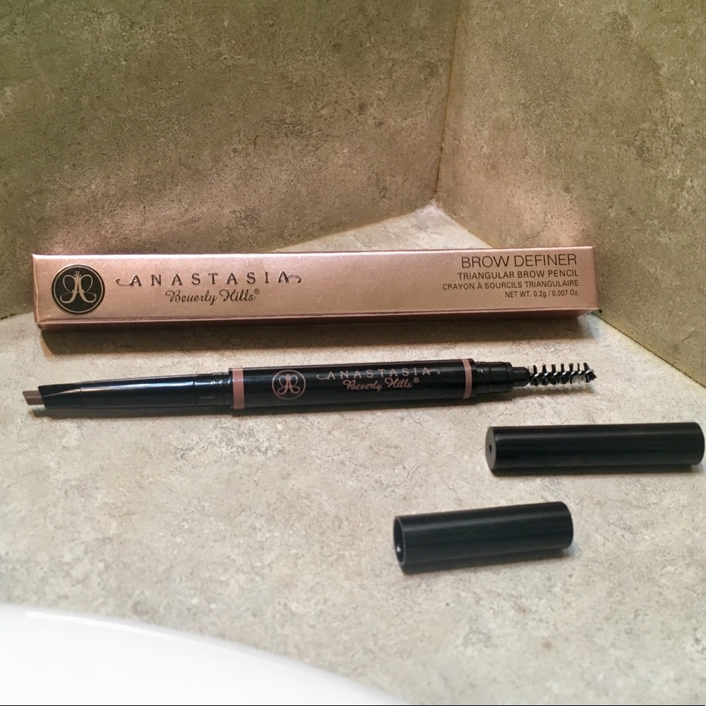 NWT. Full Size. Anastasia Brow Definer. Chocolate. - Picture 4 of 5