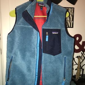 Blue wool Patagonia vest with red accents