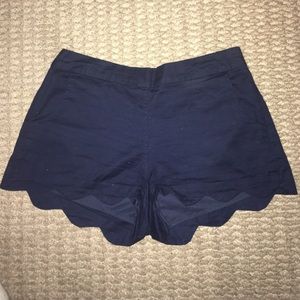 !SOLD! Boutique Scallop Shorts