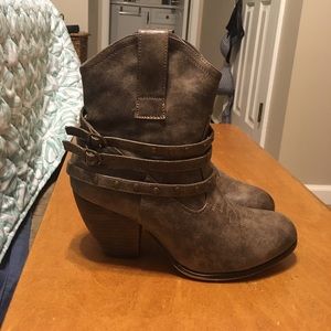 Taupe ankle cowboy boots