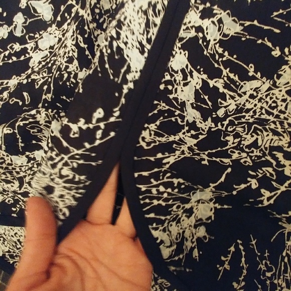 BCBGMAXAZRIA "AZRA" Dress size XXS - Picture 4 of 8