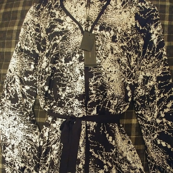 BCBGMAXAZRIA "AZRA" Dress size XXS - Picture 7 of 8