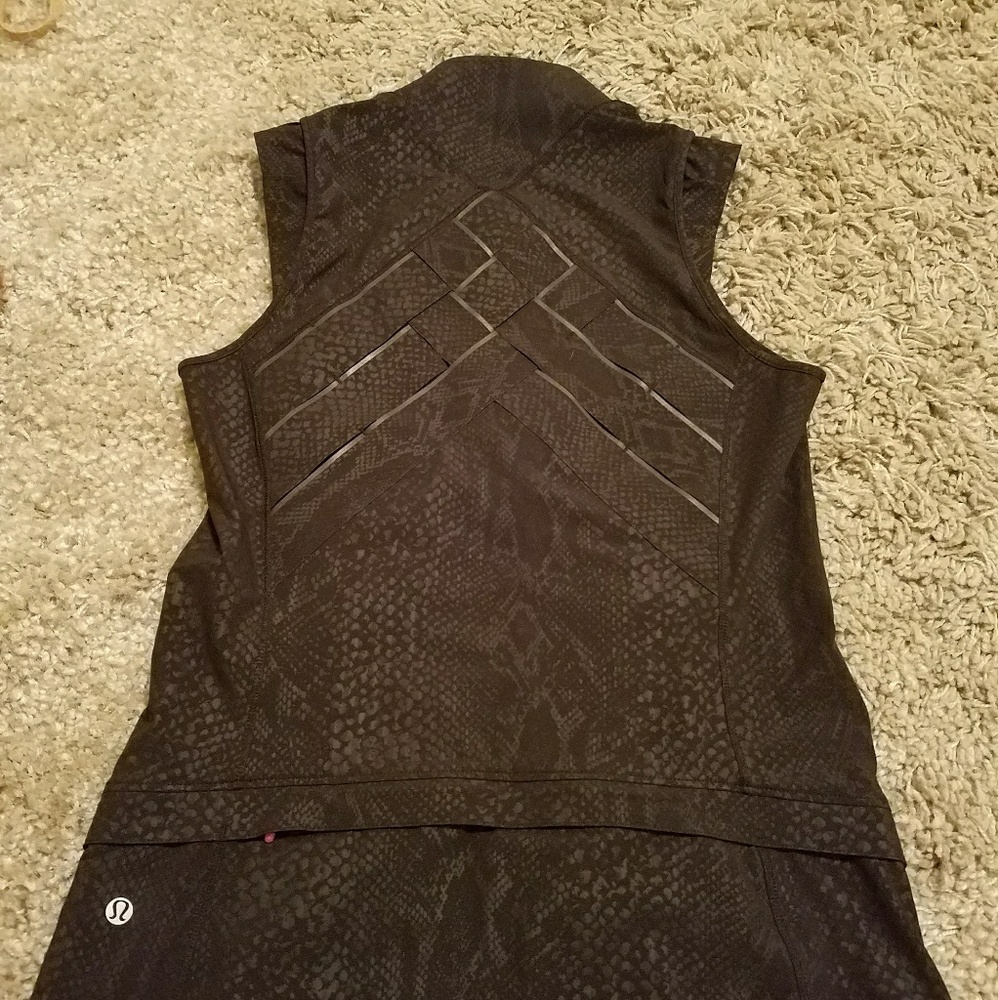 lululemon vest
