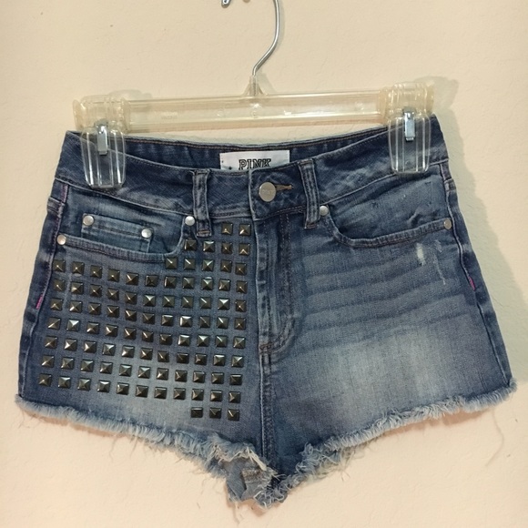 🚫SOLD🚫Studded High Waisted Shorts - Picture 1 of 2