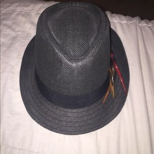 One size fits all feathered fedora
