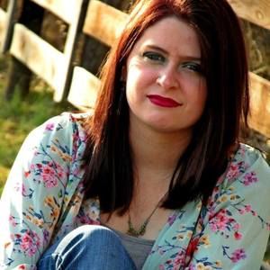 Meet your Posher, Tia