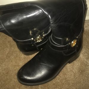 Tommy Hilfiger booths