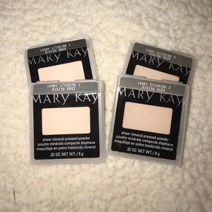 NEW! Set of 4 Mk pressed powder!