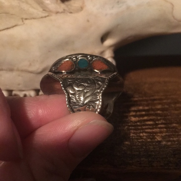 Vintage Silver & Turquoise Large Statement Ring - Picture 6 of 7
