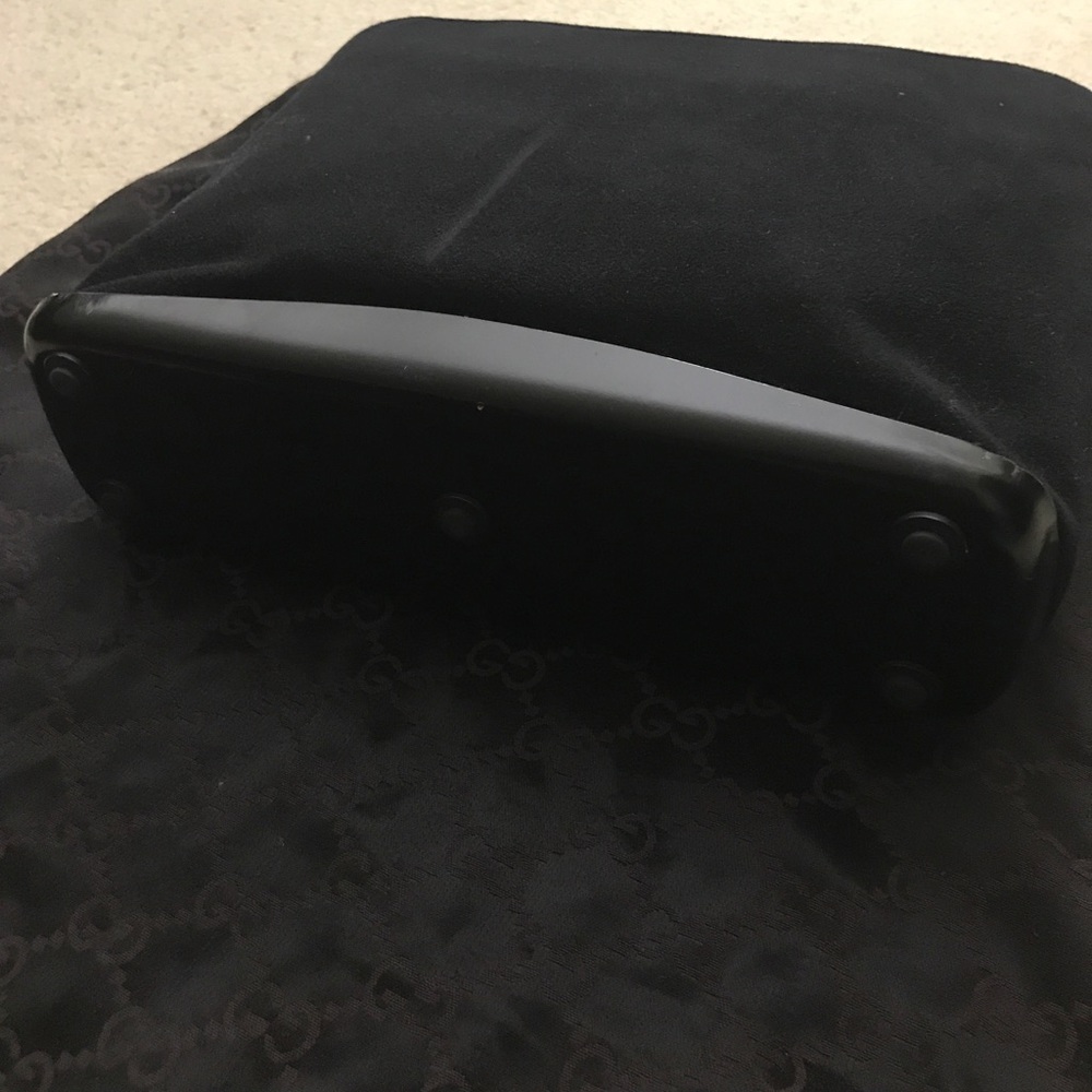 💯 % Authentic Salvatore Ferragamo Bag - Picture 4 of 8