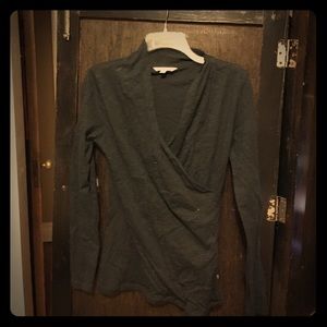 Cute long sleeve black top