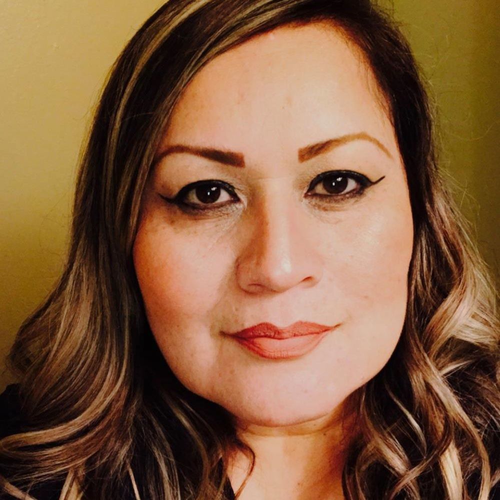 Meet your Posher, Dana