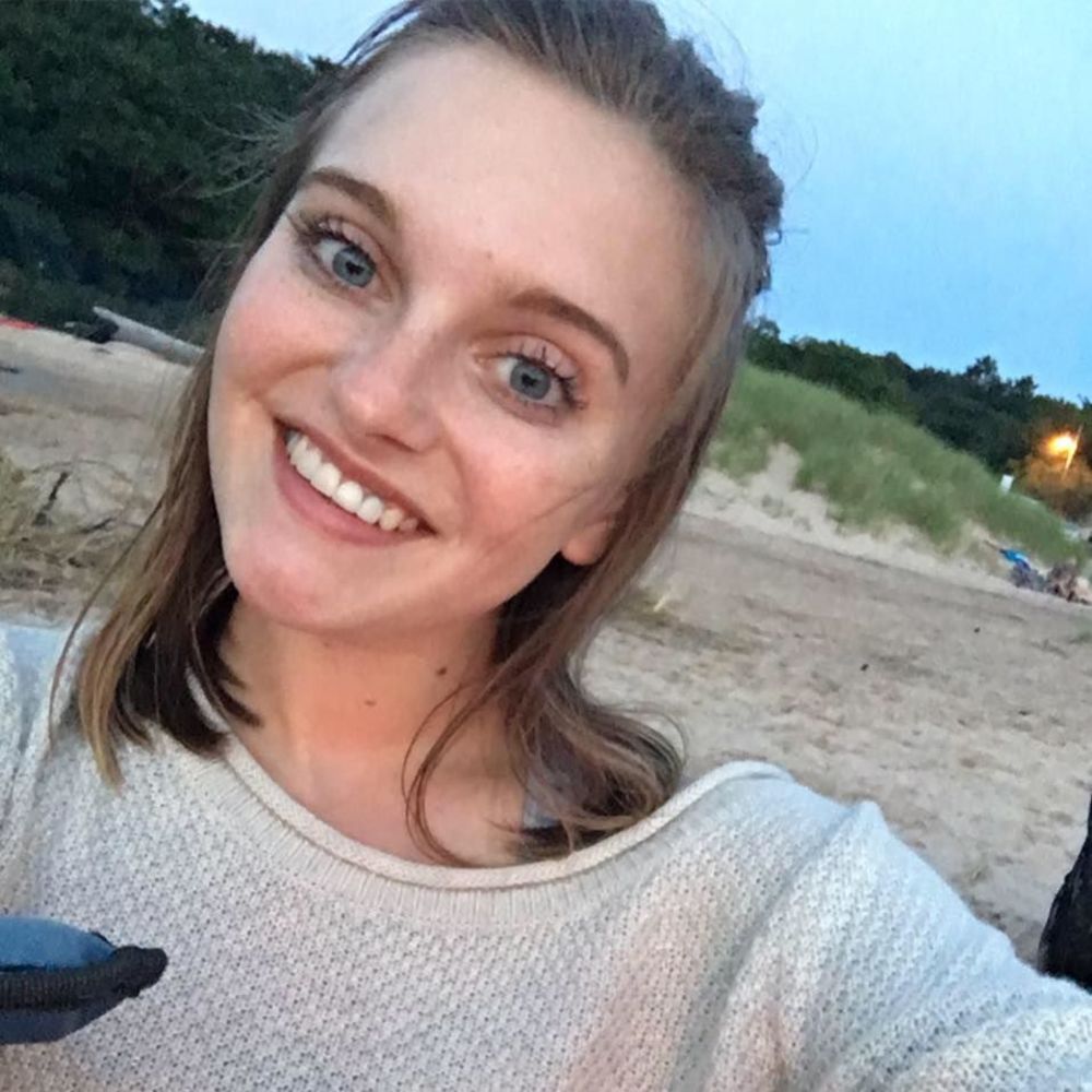 Meet your Posher, Maddie