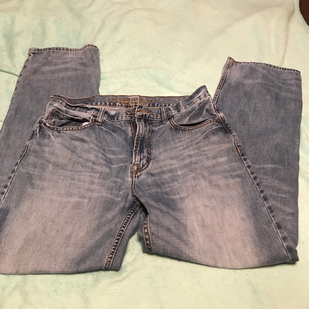 Men’s American Eagle Loose fit jeans size 33x34