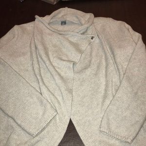 Old navy light gray cross over sweater