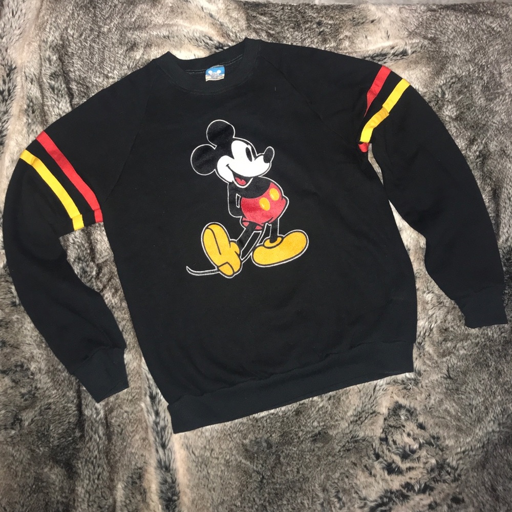 SOLD!!!Vintage 80’s fuzzy Mickey Mouse sweatshirt
