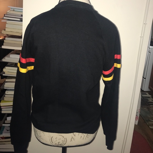 SOLD!!!Vintage 80’s fuzzy Mickey Mouse sweatshirt - Picture 3 of 3