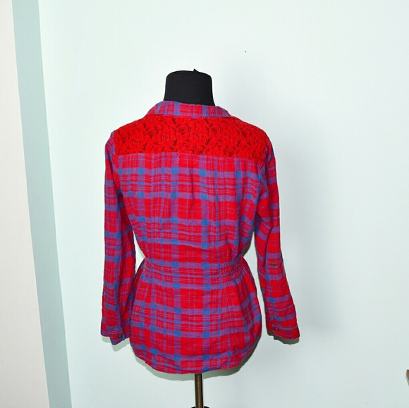 Gorgeous Red Plaid Print Flowy Top - Picture 2 of 2