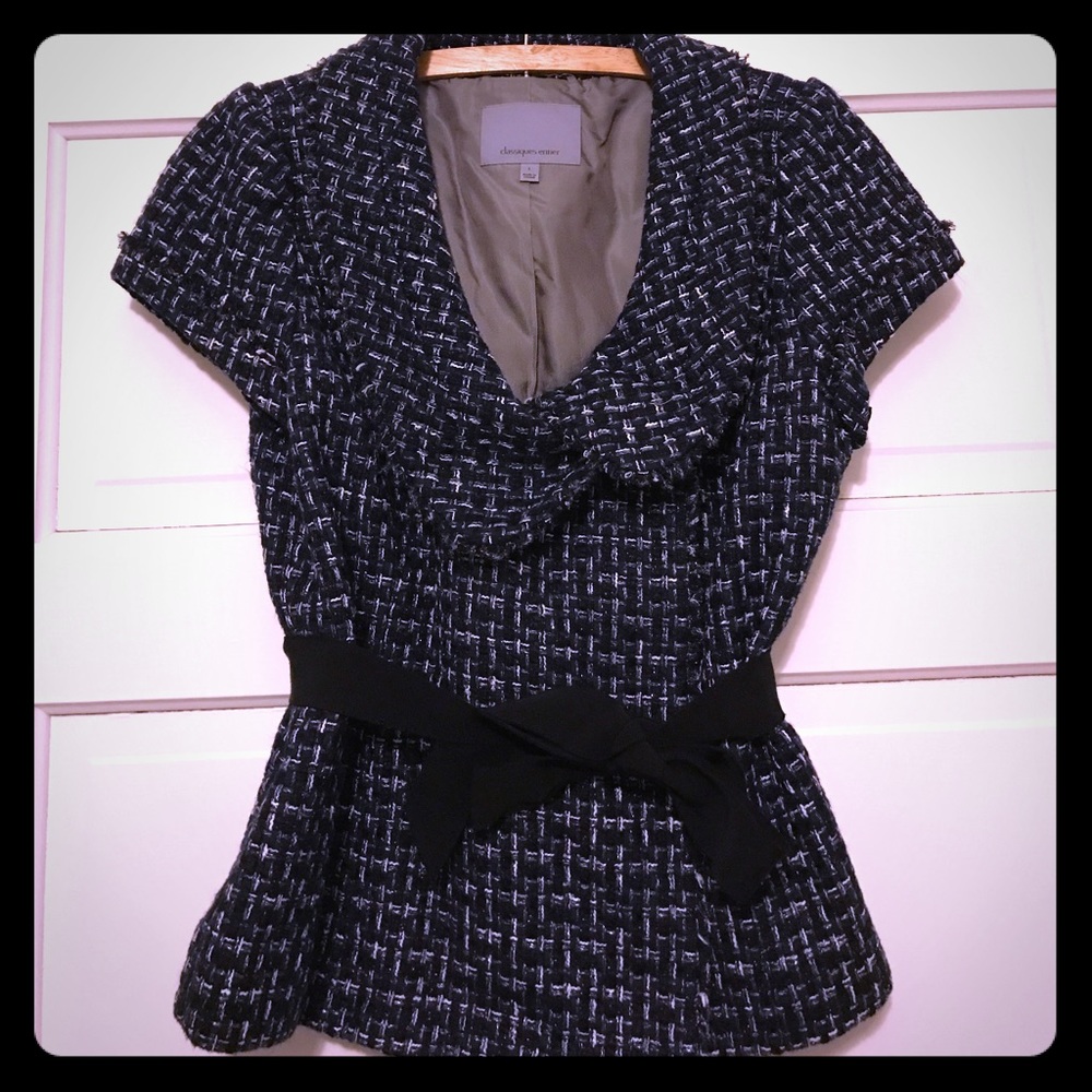 Short sleeved tweed jacket