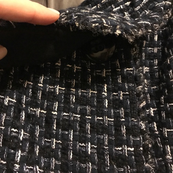 Short sleeved tweed jacket - Picture 3 of 7