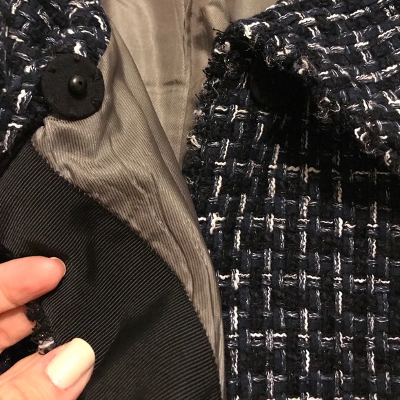 Short sleeved tweed jacket - Picture 4 of 7