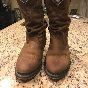 Size 8 Shyanne Boots Worn twice.