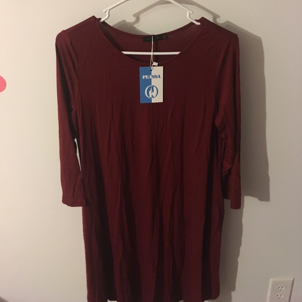 Gorgeous Red dress with sleeves