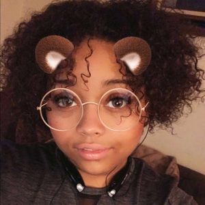 Meet your Posher, Rochelle